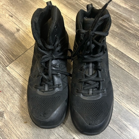 KEEN Utility Vista Energy Mid Work Boots - Picture 7 of 7